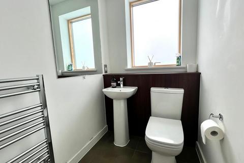 undefined, 1 Silvertown Square, London, Greater London, E16