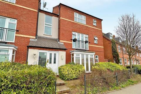 Huxley Court, Stratford-Upon-Avon