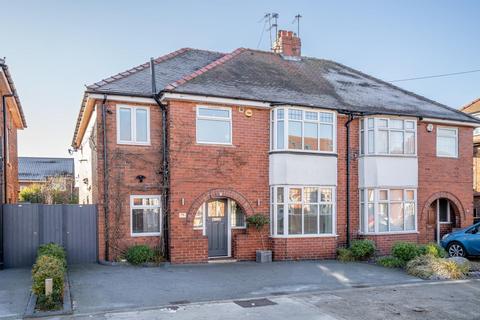 4 bedroom semi-detached house for sale, Lumley Road, York