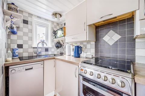 2 bedroom terraced house for sale, Church Street, Seaford