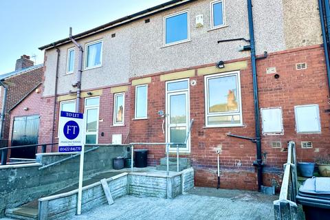 2 bedroom terraced house to rent, 15 Ashton Road, Mytholmroyd, HX7 5AH