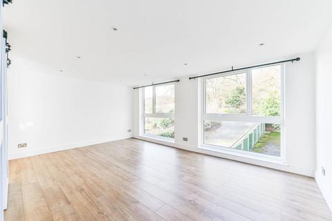 1 bedroom flat to rent, Auckland Road, Crystal Palace, London, SE19