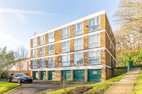 1 bedroom flat to rent, Auckland Road, Crystal Palace, London, SE19