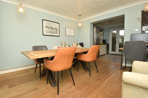 11 Newlands, Otley, Ipswich, IP6 9NY