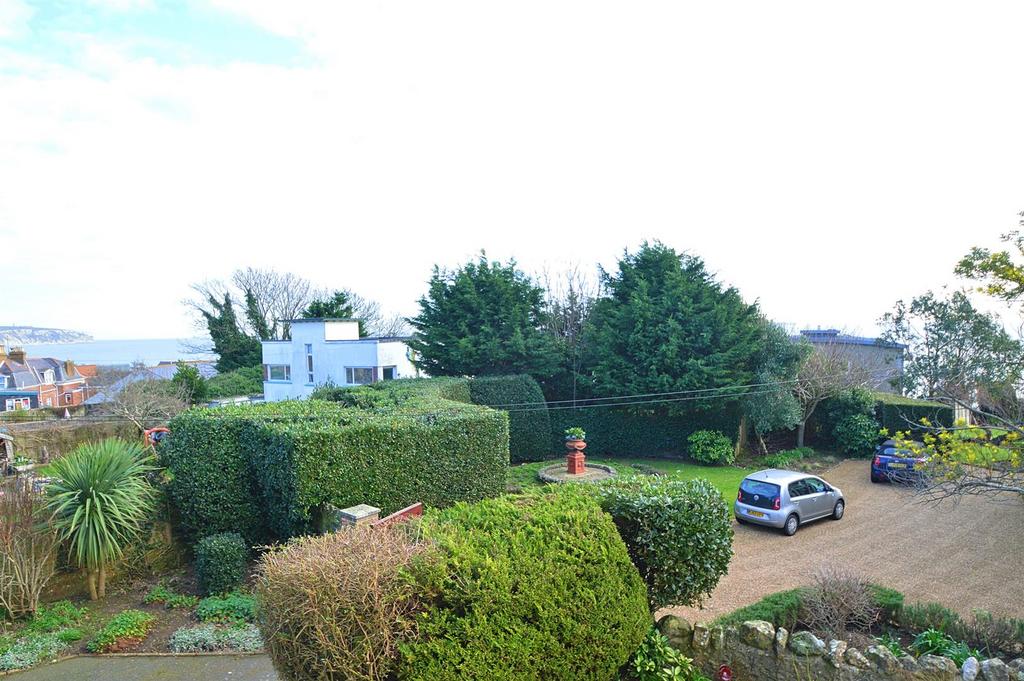Resized View2.jpg
