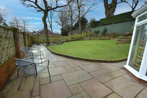 2 bedroom detached bungalow for sale, 33 Ryelands, Radbrook, Shrewsbury, SY3 9BZ