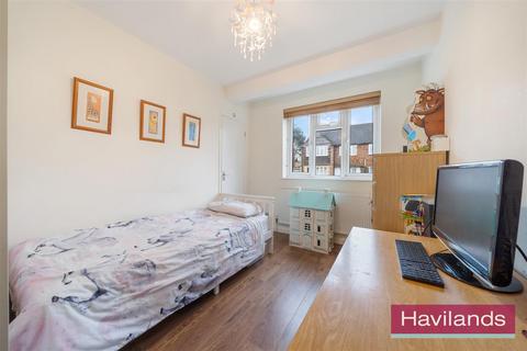 19 Byland Close, London, N21 1QH