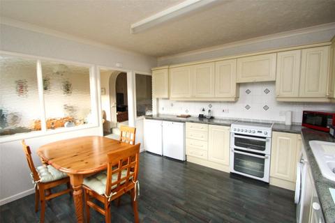 3 bedroom bungalow for sale, Sellwood Road, Netley Abbey, Southampton, Hampshire, SO31