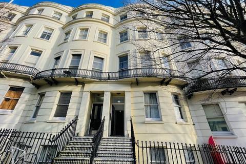 1 bedroom flat to rent, Brunswick Place, Hove BN3