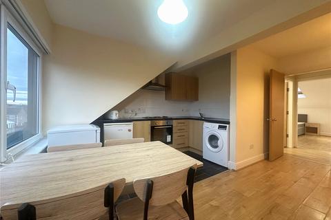 2 bedroom apartment to rent, Berwick Street, Liverpool L6