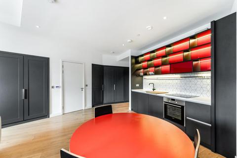 Flat 503, Java House, 15 Botanic Square, London, E14 0LG