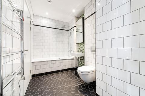 Flat 503, Java House, 15 Botanic Square, London, E14 0LG