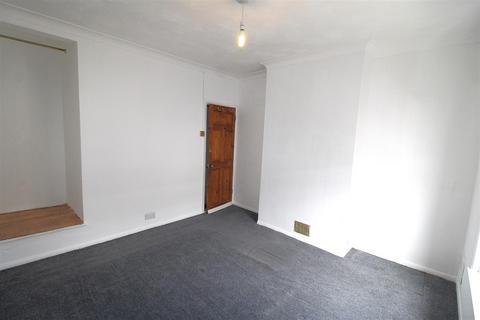 73 Berridge Road, Sheerness, ME12 2AE