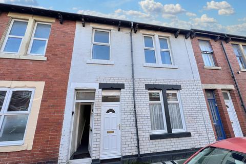 3 bedroom flat for sale, Laurel Street, Wallsend, Tyne and Wear, NE28 6PQ