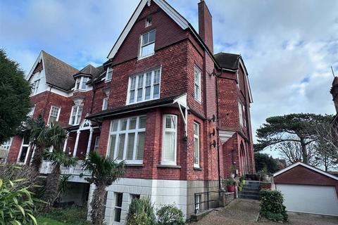 3 bedroom flat for sale, Granville Road, Eastbourne BN20