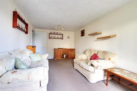 1 bedroom retirement property for sale, Church Lane, Kings Langley