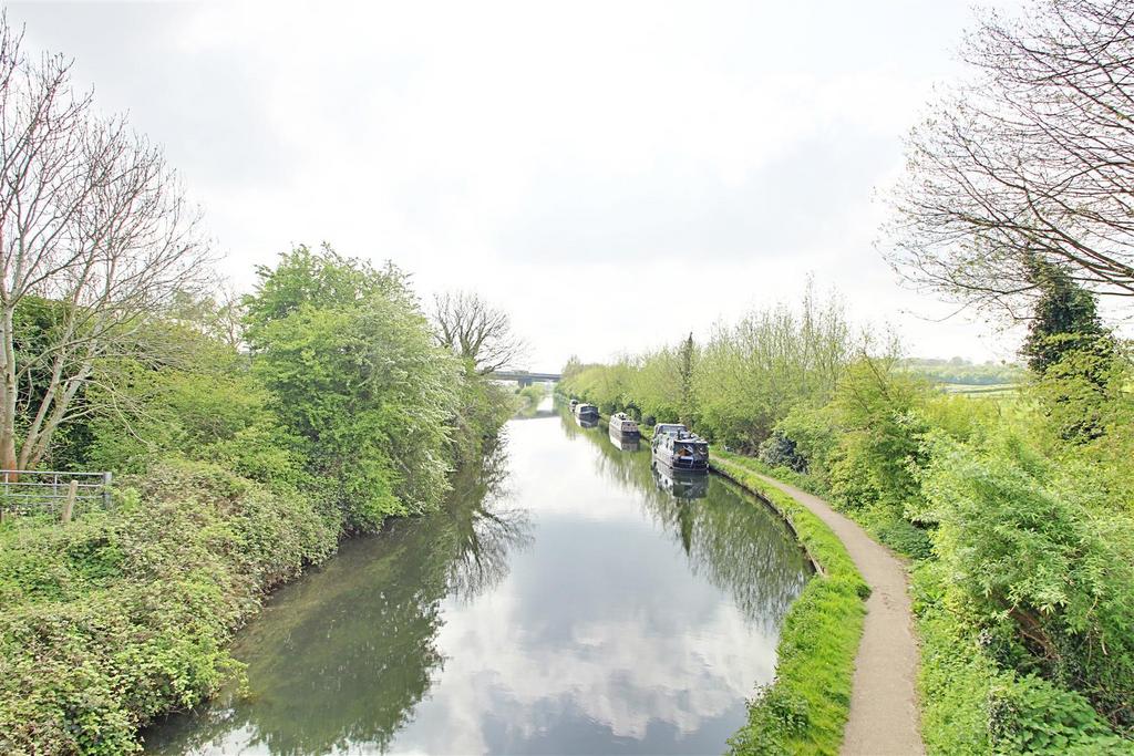 Canal.jpg