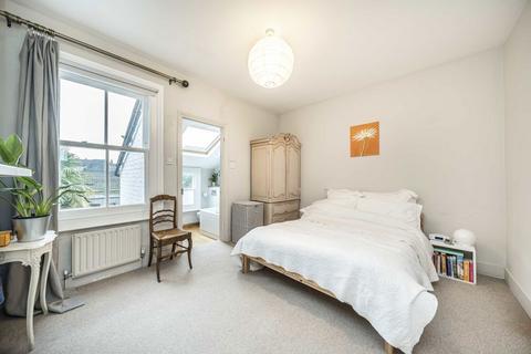 2 bedroom terraced house for sale, Nunhead Grove, London SE15