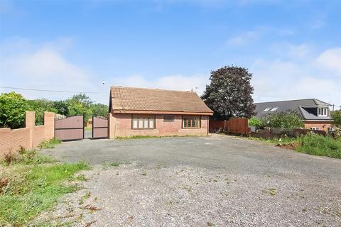 4 bedroom detached house for sale, Durham Road, Coatham Mundeville, Darlington