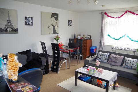 2 bedroom flat for sale, Downton Court, Telford, TF3