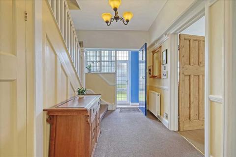 4 bedroom semi-detached house for sale, Chalkwell SS0