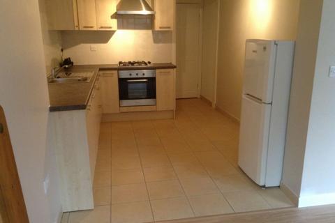 1 bedroom maisonette to rent, Browning Road, Enfield, EN2