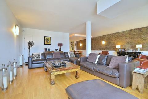 2 bedroom apartment for sale, Great Jubilee Wharf, Wapping E1W