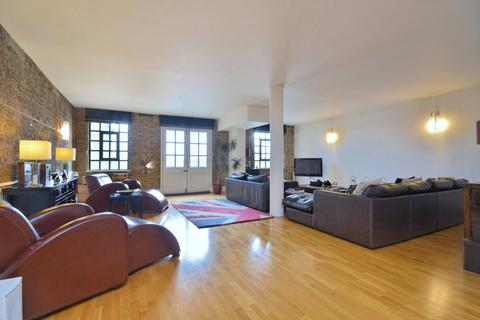 2 bedroom apartment for sale, Great Jubilee Wharf, Wapping E1W