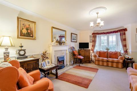 4 bedroom detached house for sale, Sturmer Court, Kings Hill