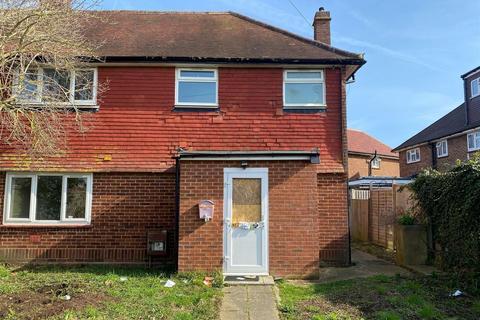 3 bedroom semi-detached house for sale, Monarch Close, Feltham