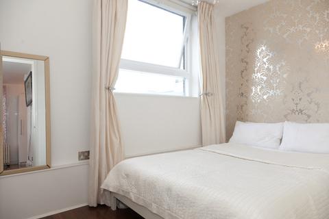 1 bedroom flat for sale, Huguenot House, Oxendon Street, London, SW1Y