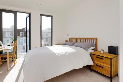 2 bedroom flat for sale, Kilburn Park Road, Queens Park