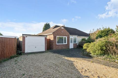 3 bedroom semi-detached bungalow for sale, Osborne Road, Southampton SO31