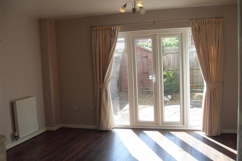 3 bedroom house to rent, White Clover Square, Lymm WA13