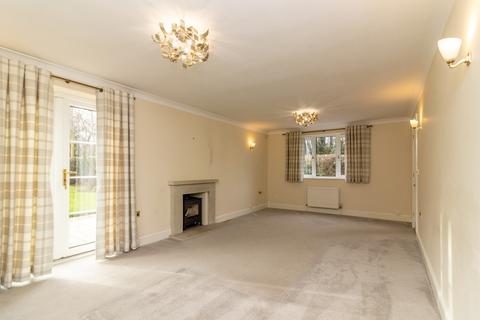 4 bedroom detached house to rent, Park Lane, Ropley, Alresford, Hampshire, SO24