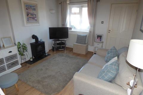 2 bedroom terraced house to rent, Taft Avenue, Sandiacre. NG10 5PX