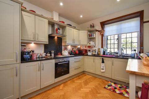 1 bedroom flat for sale, Albany Road, St. Leonards-On-Sea