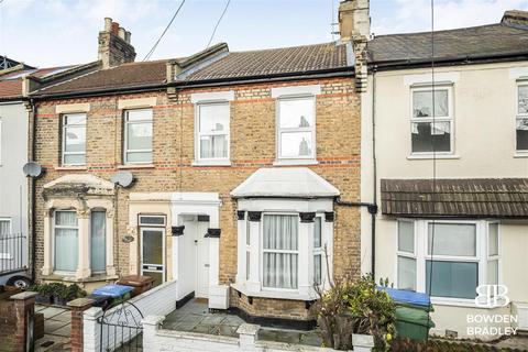 3 bedroom terraced house for sale, Trumpington Road, London