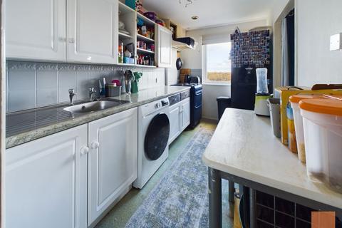 27 Polbreen Avenue, St Agnes, TR5 0TR