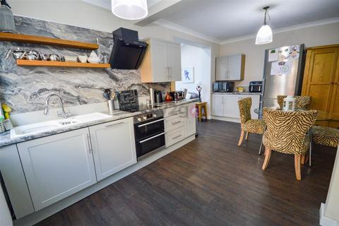 11 School Lane, Greenhill, Sheffield, S8 7RL