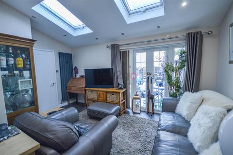 11 School Lane, Greenhill, Sheffield, S8 7RL