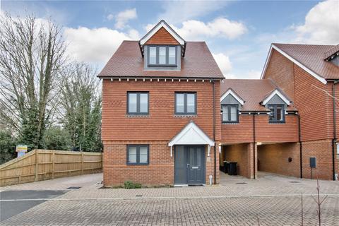 4 bedroom link detached house for sale, Thorndike Close, Aylesford, Kent, ME20