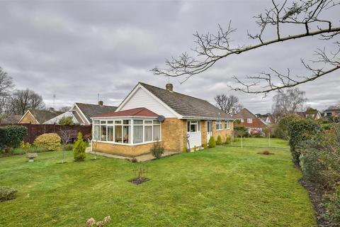 2 bedroom detached bungalow for sale, Wells Close, Tenterden