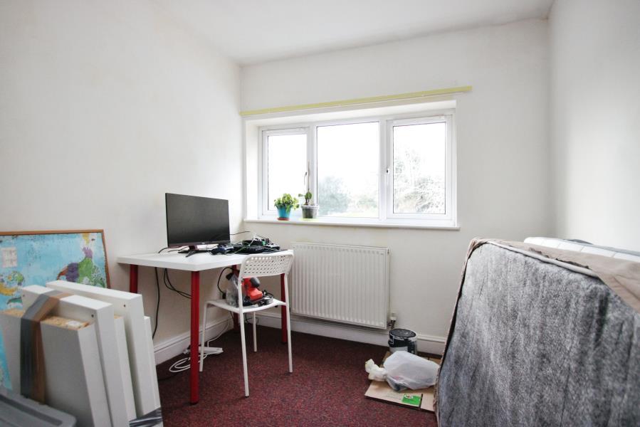 Apartment in Bristol - More
