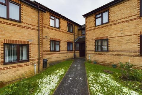 2 bedroom retirement property for sale, Gershwin Court, Basingstoke RG22