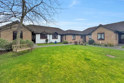 2 bedroom terraced bungalow for sale, Meridian Court, Ashford TN23