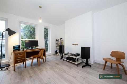 Brondesbury Villas, Queens Park, NW6