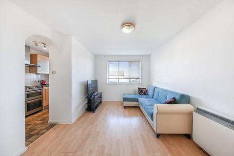 1 bedroom apartment for sale, Magpie Close, Enfield EN1