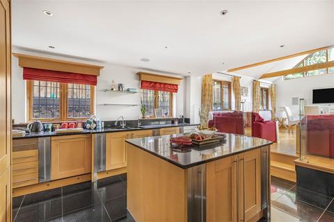 7 bedroom detached house for sale, West Road, Stansted CM24