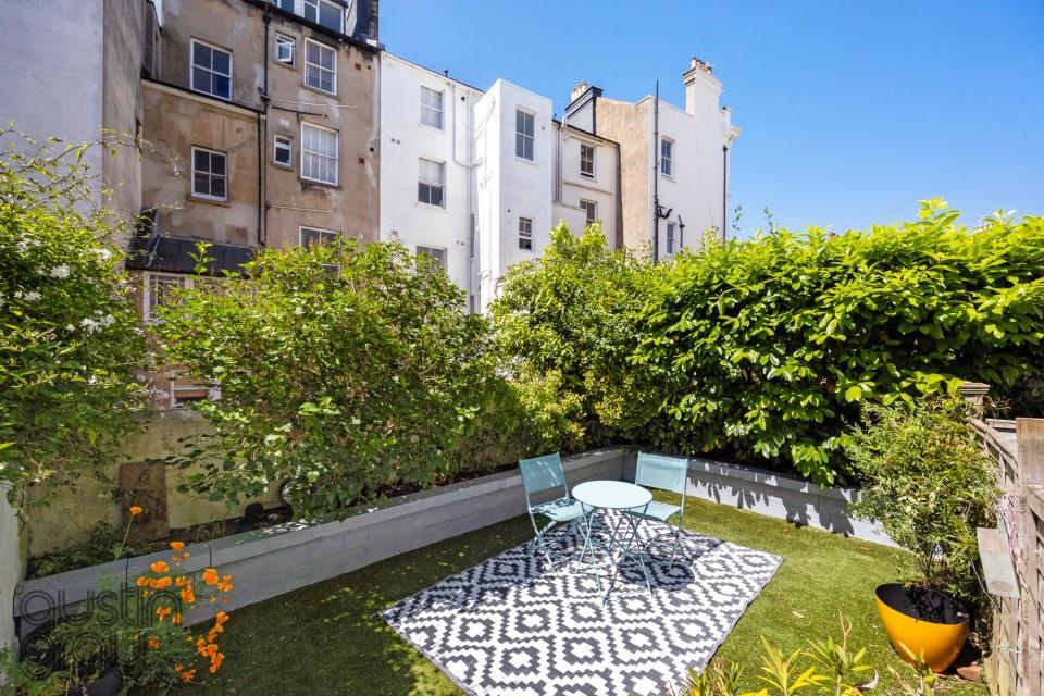 St Michaels Place 19, Flat 2-001.jpg